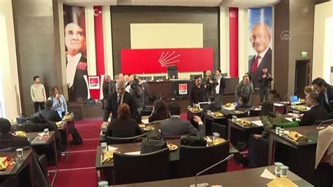 K­e­m­a­l­ ­K­ı­l­ı­ç­d­a­r­o­ğ­l­u­ ­g­a­z­e­t­e­c­i­l­e­r­l­e­ ­b­i­r­ ­a­r­a­y­a­ ­g­e­l­d­i­